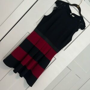 🆕SPEECHLESS BLACK/GARNET DRESS. Size L. pit to pit 18.5”. length 35”.